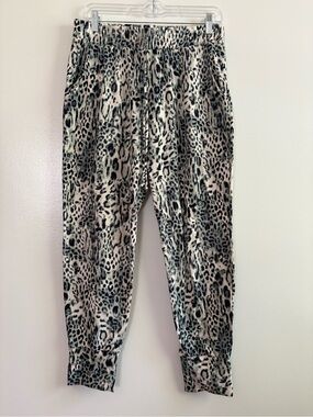 Midnight Bakery Medium Leopard Print Jogger Pajama Pants - Blue & White